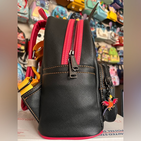 Disney Aladdin Jafar Villains Scene Mini Backpack - Picture 5 of 5